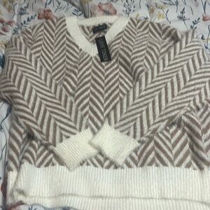 Love token brand new sweater size small